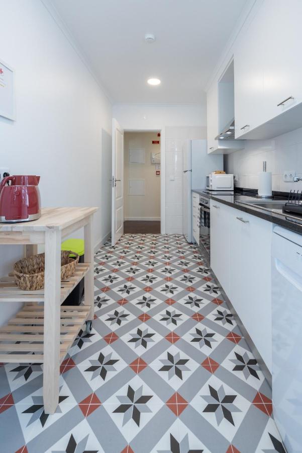 Casa Do Largo - Cozy Apartment In The City Center & With Ac Lissabon Buitenkant foto