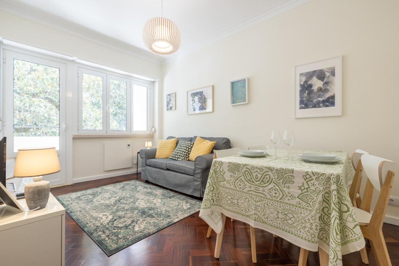 Casa Do Largo - Cozy Apartment In The City Center & With Ac Lissabon Buitenkant foto